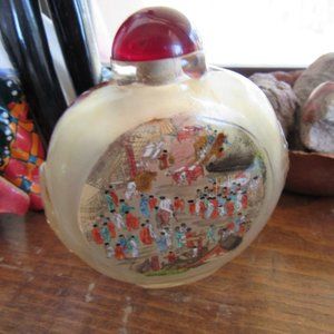 Vintage Glass Chinese Snuff Bottle